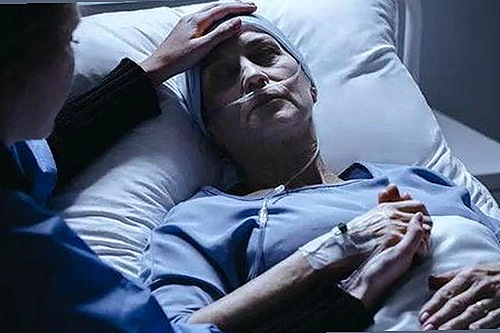 张檬回应插足风波：真诚道歉难掩成长的伤痕