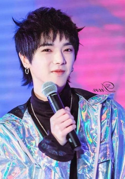 娱乐圈大瓜揭秘：从炎亚纶到隐秘音频的全景回顾